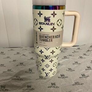 Stanley Tumbler with Cream and iridescent accents